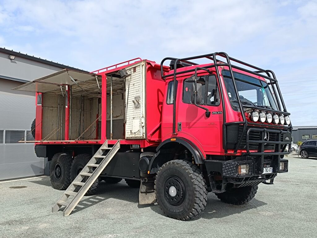 Mercedes 2635 AK 6x6 - Ex assistance DAKAR SONAUTO MITSUBISHI